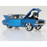 1:24 Holden LJ Evil Torana | DDA623